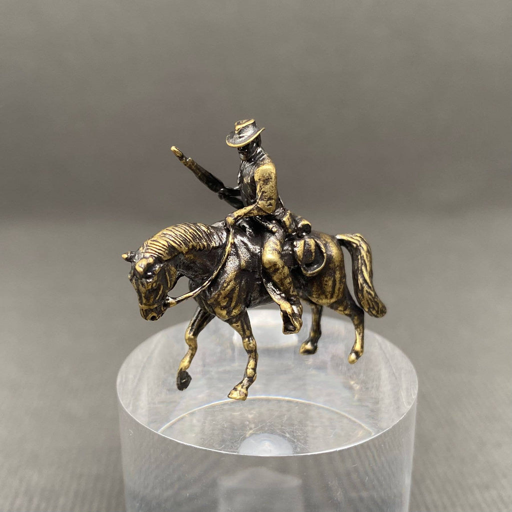 Gunslinger Riding A Horse Brass Crafts Desktop Ornaments