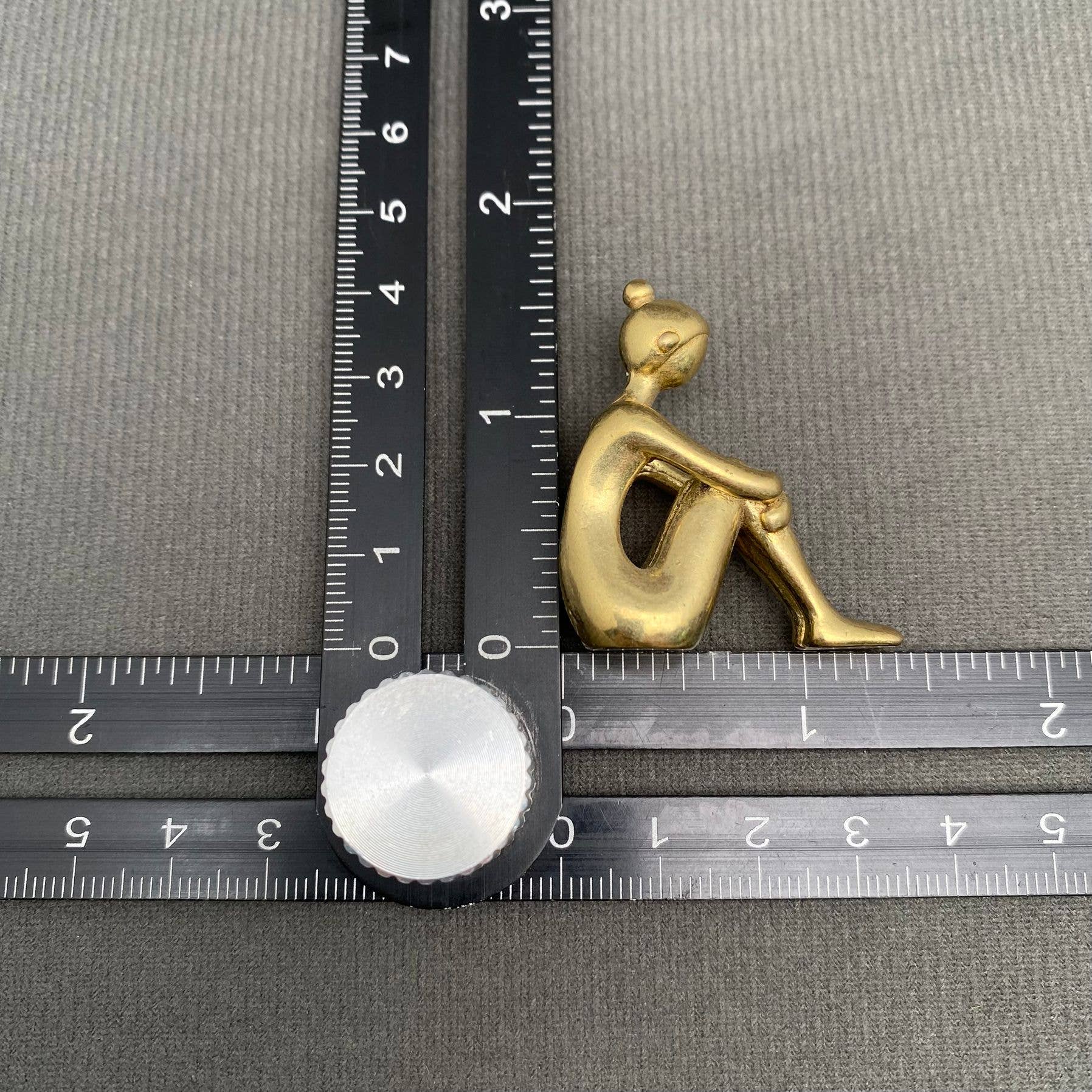 Multiple Styles Brass Statuette Crafts Desktop Ornaments