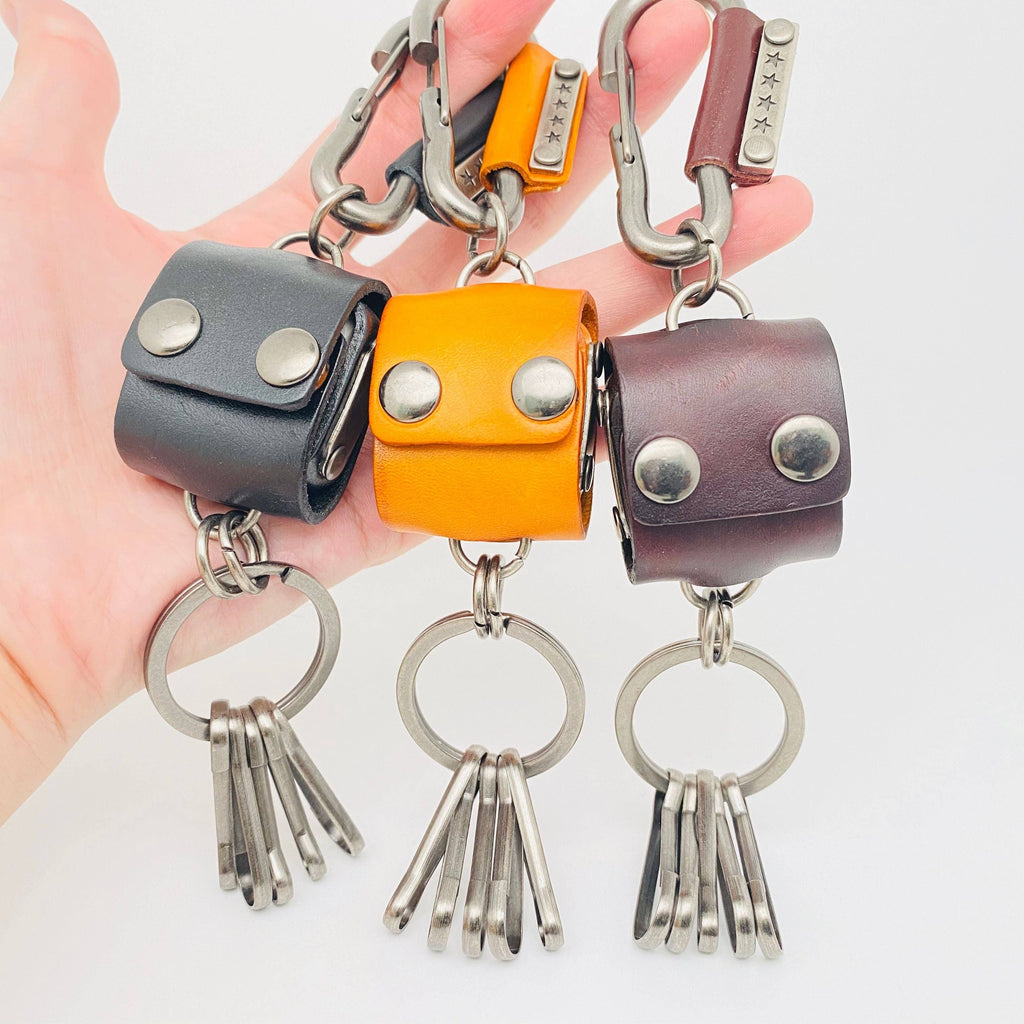 Vintage Leather Keychain with 4 Dices