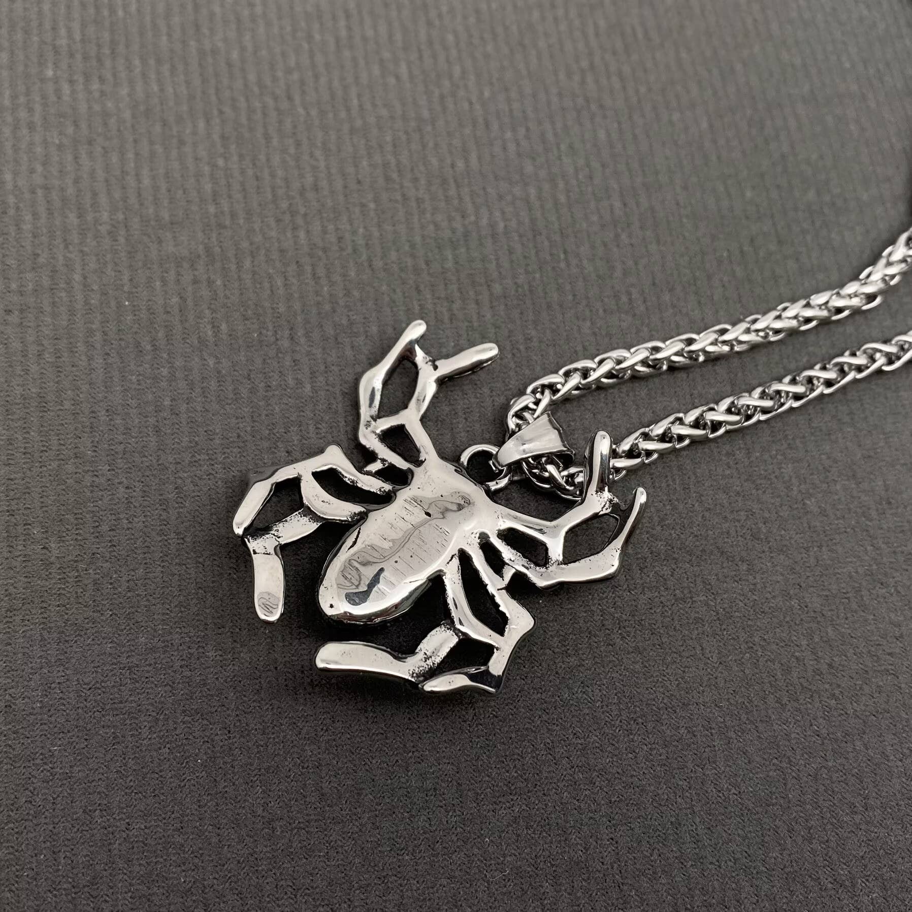Punk Stainless Steel Spider Pendant Men's Necklace - MJ/MNP
