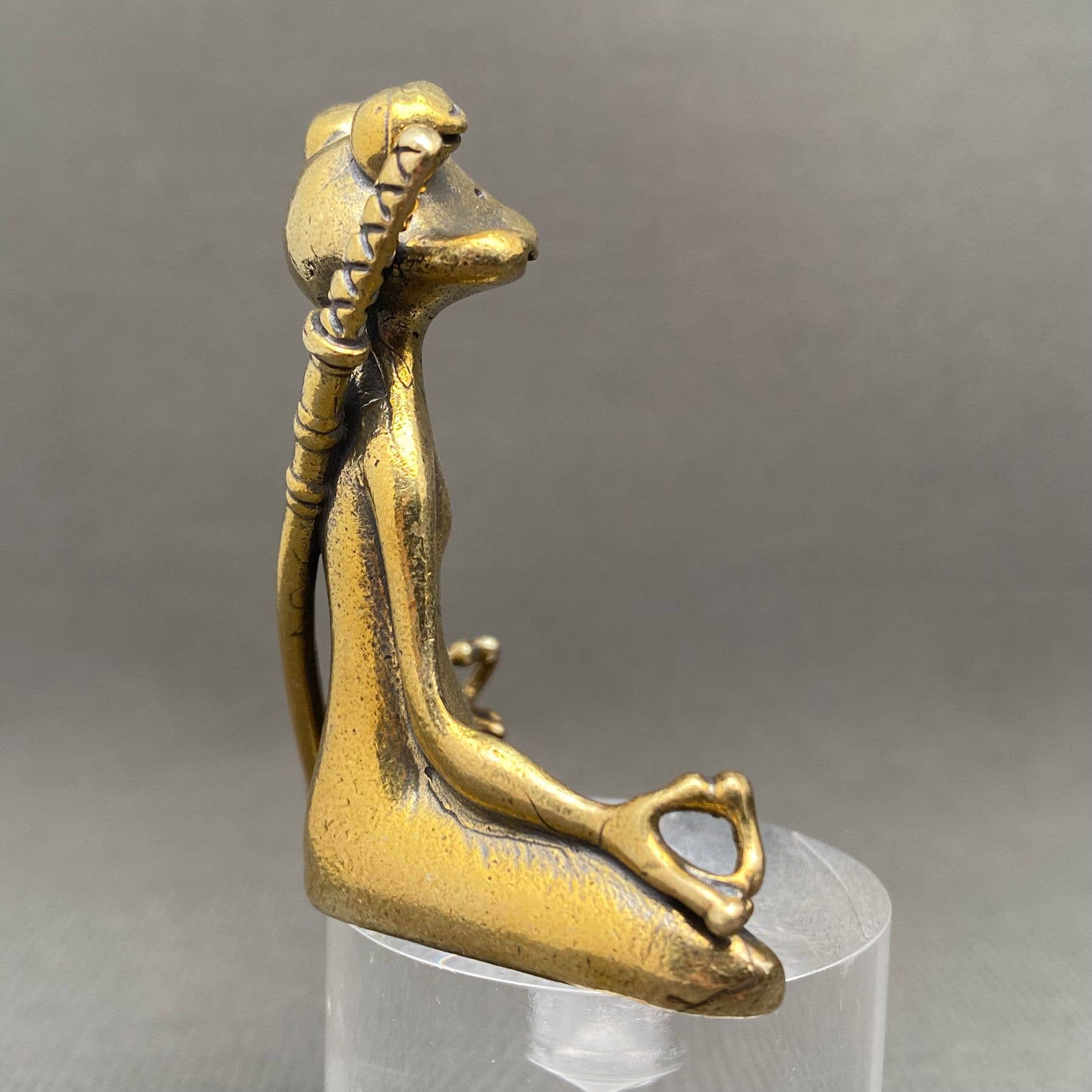 The Kungfu Frog in Meditation Brass Crafts Desktop Ornaments