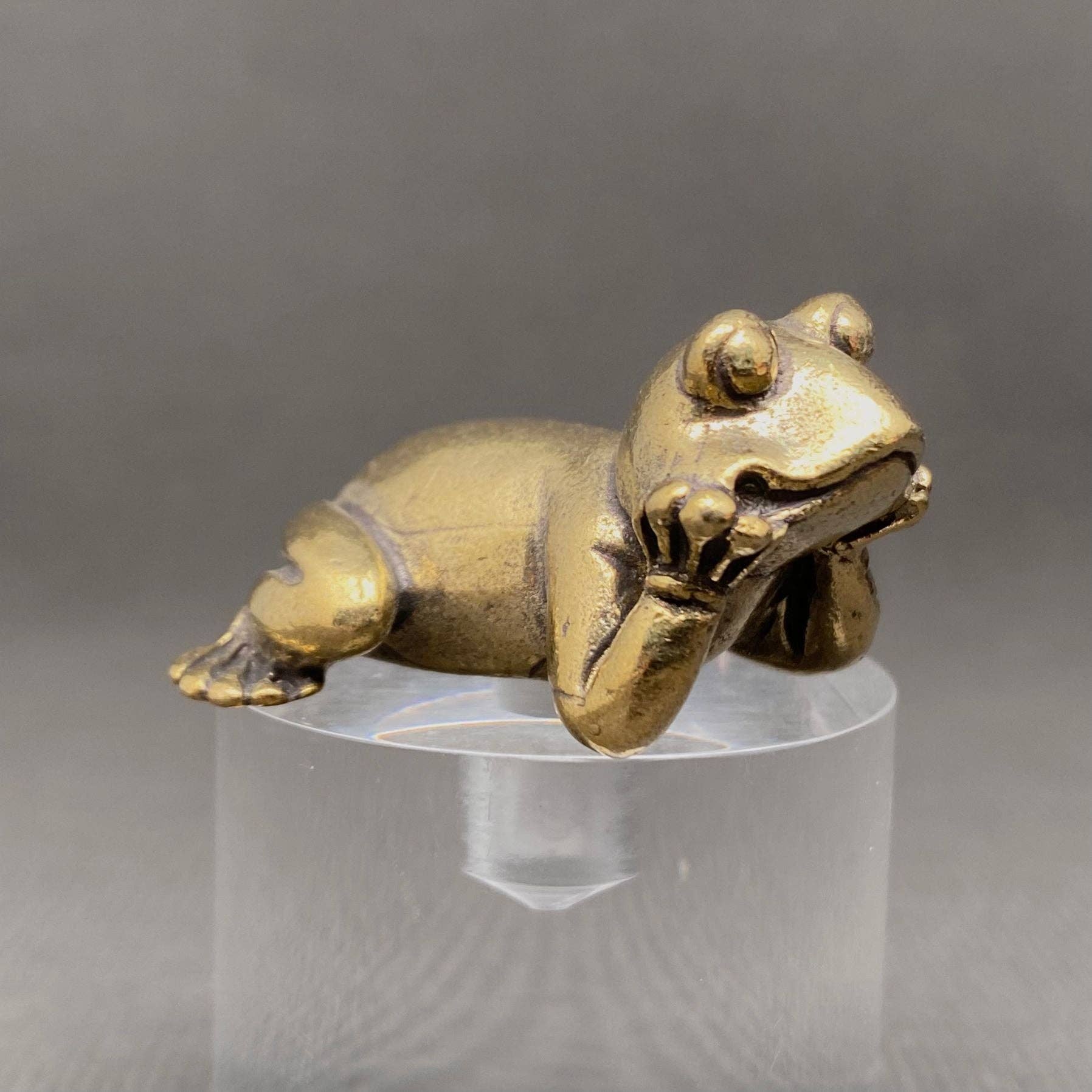 The Frog in Meditation Brass Crafts Desktop Ornaments
