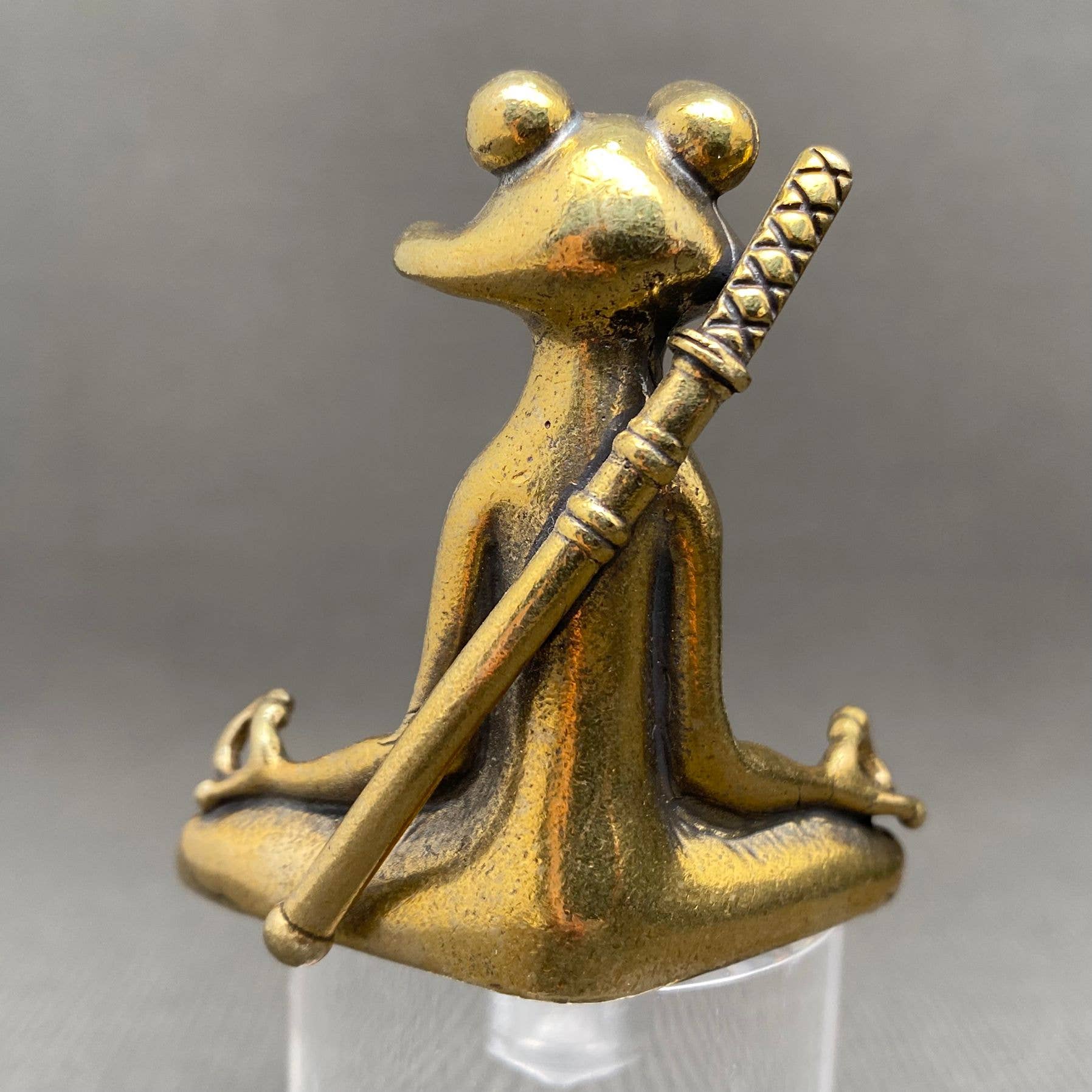The Kungfu Frog in Meditation Brass Crafts Desktop Ornaments